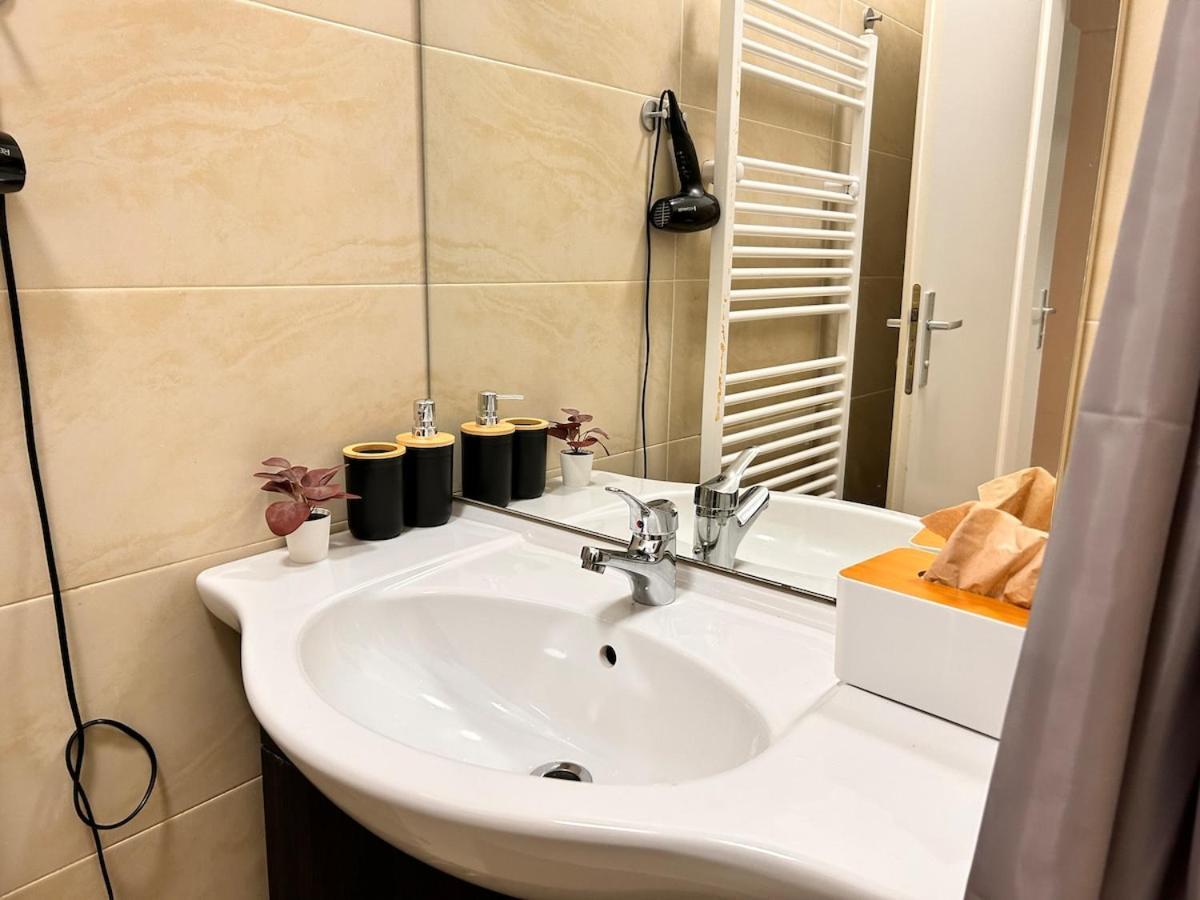 Spacious Central 4-Room Suite For 6 - Near Subway Wien Exterior foto